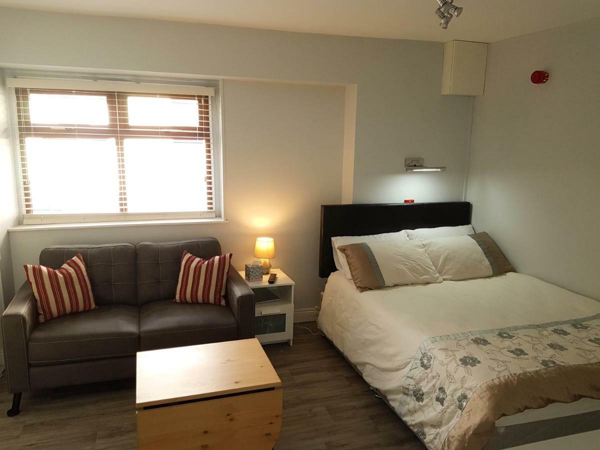 Townhouse In Centre Of Cobh Apartman Kültér fotó