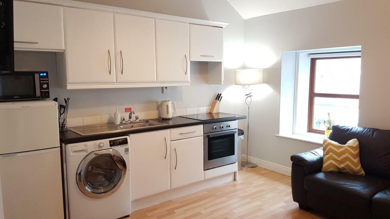 Townhouse In Centre Of Cobh Apartman Kültér fotó
